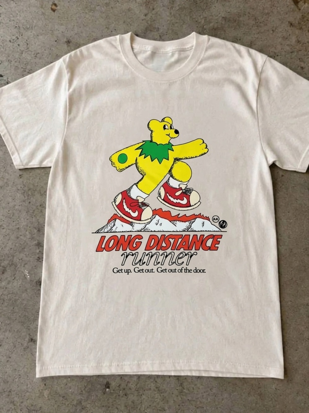 Long Distance Runner Bear Shirt, Running Graphic Tee - White Unisex